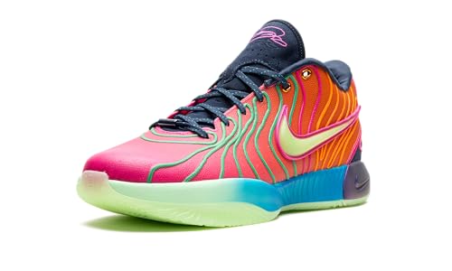 Image of Nike Men's Lebron XXI Shoes