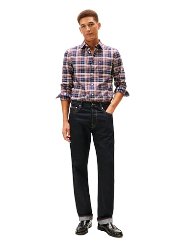 Image of Tommy Hilfiger Men's Long Sleeve Oxford Shirts in Regular Fit, Men's Button Down Shirts, Also Available in Big and Tall