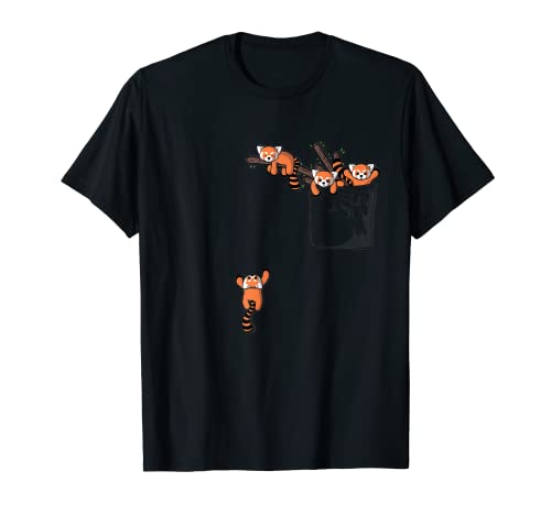 Panda roux mignon jouant dans la poche T-Shirt Cover