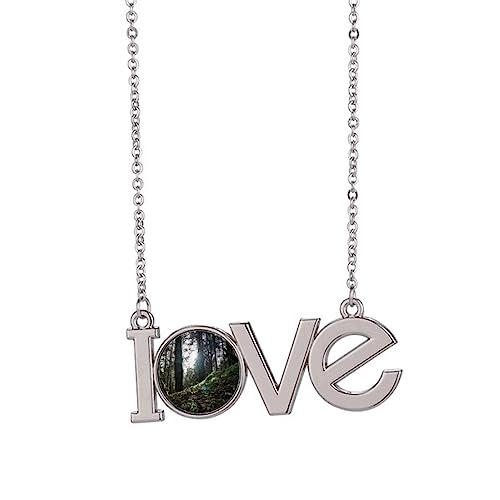 Collier vert foncé et pendentif paysage naturel en émail précieux taille M