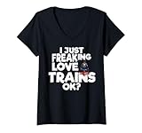 Photo Gallery donna i just freaking love trains ok? disegni maglietta con collo a v Photo Gallery donna i just freaking love trains ok? disegni maglietta con collo a v