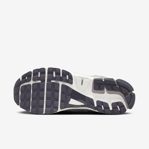 Nike Zoom Vomero 5 Men's Shoes (HQ3643-019, Platinum Violet/Light Violet Ore/Team Gold/Dark Raisin) Size 82