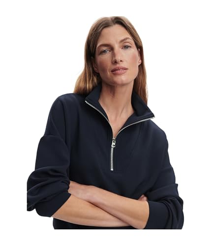 Varley Women's Hawley 1/2 Zip Sweater, Navy3
