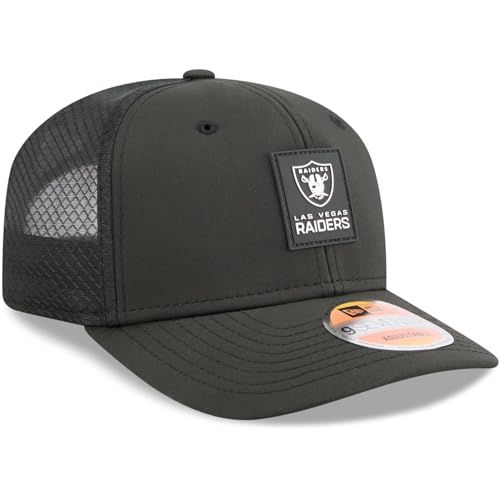 New Era Men's Black Las Vegas Raiders 2025 Sideline 9SEVENTY Trucker Adjustable Hat - Image 2