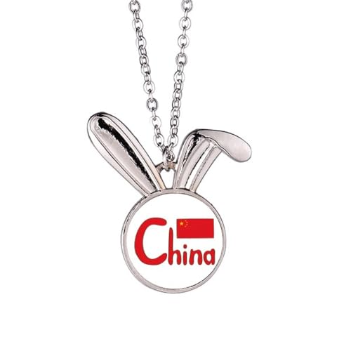 Collier drapeau chinois et motif lapin rouge pour célébrer vos racines avec fierté