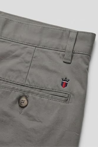 Image of Louis Philippe Men's Slim Fit Cotton Blend Solid Casual Shorts with Stretch