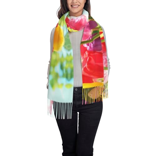Foulards à franges pour rompre la monotonie des tenues sombres avec un imprimé personnalisé