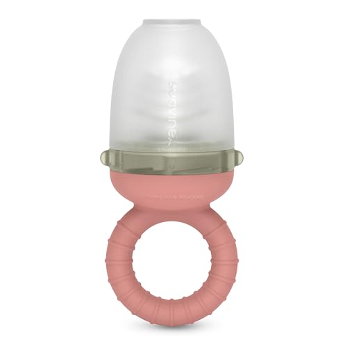 Suavinex, Chupete Fruta Bebé, Alimentador Antiahogo de Silicona Grado Alimentario, con Tapa, Fácil de Limpiar, Apto Lavavajillas, Apto Congelador, Alivia las Encías, Ideal BLW, +6 Meses, Rosa