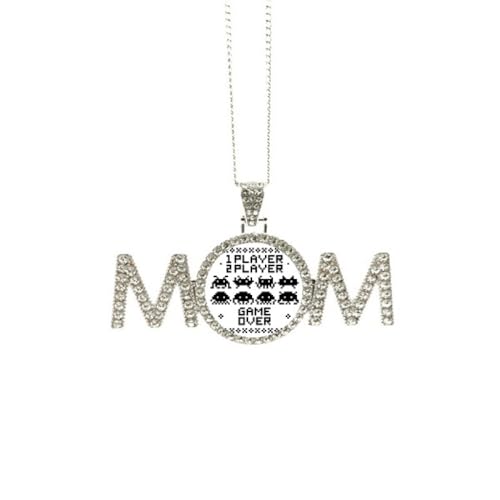Collier Playing over Little Monster, un bijou gravé d'amour pour maman