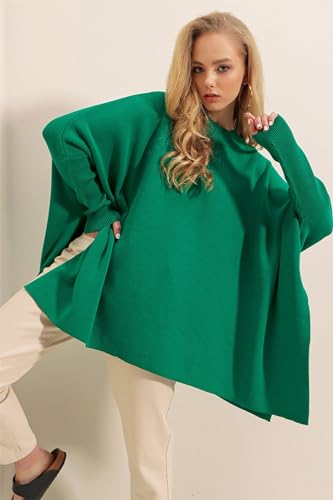 Image of Women's Crew Neck Batwing Sleeve Split Hem Oversized Knit Poncho Sweater
