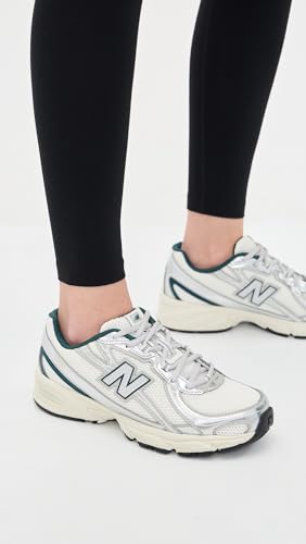 Image of New Balance Unisex 740 Sneakers