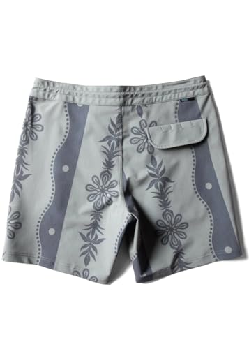 VISSLA Medewi 17.5" Boardshort2