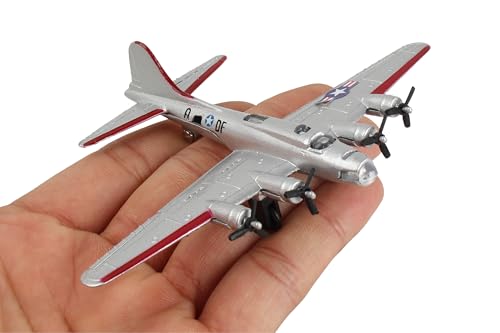 Image of Daron Worldwide Trading Runway24 B-17 Vehicle, Silver