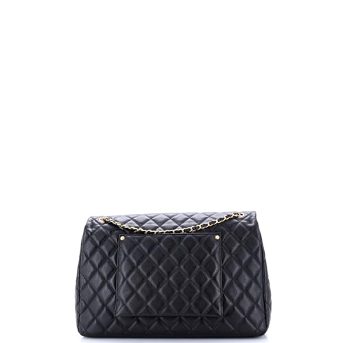 Pre-Loved XXL Travel Flap Bag Quilted Caviar Small, Black4