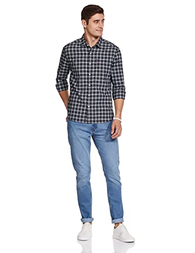 Image of Levi's Men's Cotton Striped Slim Fit Shirt