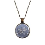 Durch eine Verlängerung ist die Kettenlänge von 65cm bis 70cm verstellbar, mit dezentem Tropfenabschluss