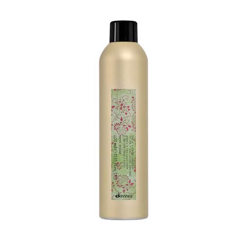 Strong Hairspray NOVA ENGEL spray coiffant idéal pour maintenir un chignon en soirée
