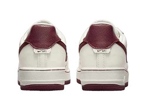 Image of Nike Mens Air Force 1 07 Basketball Shoes