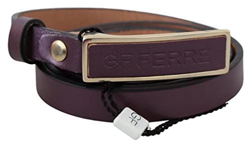 Ceinture en cuir ajustée pour ajuster un pantalon trop grand à la taille avec élégance