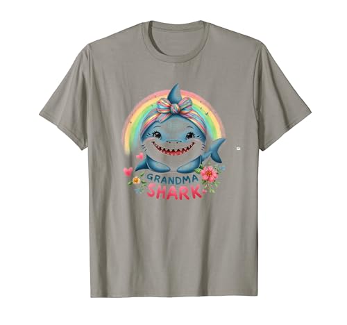 Grandma Shark Funny Shark Tee Family Shark a juego Camiseta