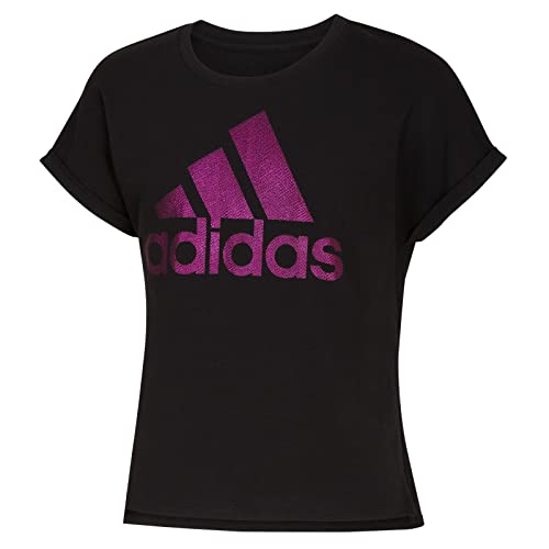 T-shirt adidas filles à fentes latérales pour bouger librement en taille S