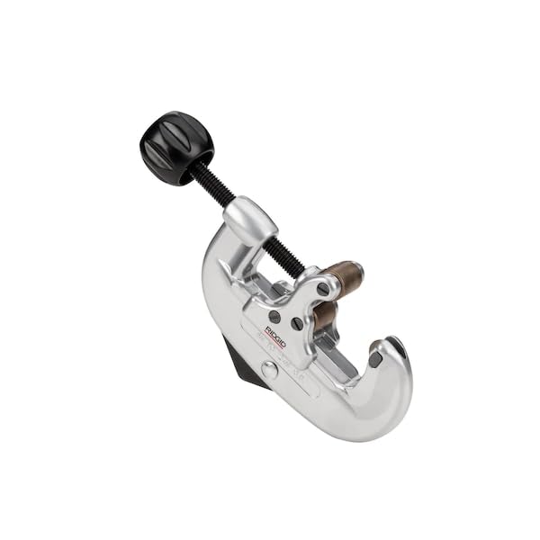 Image of Ridgid 32930 model 20 Screw Feed Tubing Cutter, 5 /8 inch To 2-1 /8 inch Tube Cutter