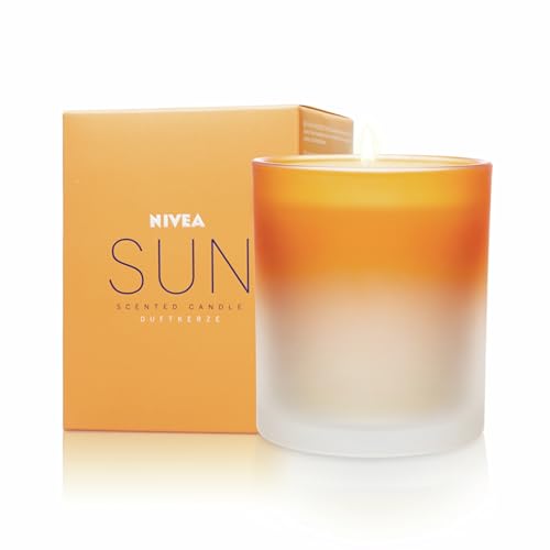 NIVEA SUN Duftkerze schöne Duftkerze im Glas mit dem bekannten Duft der NIVEA SUN Sonnencreme zart duftende Kerze im Ombre-Glasbehälter (120 g)