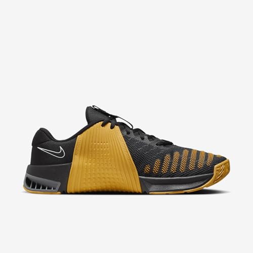 Image of Nike Men's Metcon 8 Sneakers