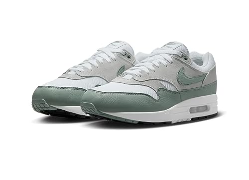 NIKE Men's Air Max 1 Sneaker3