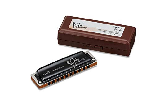 Suzuki 10 trous harmonica Manji 10e anniversaire modèle M-20X clé de C - Les Beatles, Paul McCartney, John Lennon, RIngo Starr, George Harrison Suzuki 10 trous harmonica Manji 10e anniversaire modèle M-20X clé de C – Image 4