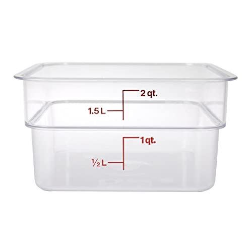 Image of Cambro 2SFSCW135 CamSquare Food Container 2 qt. 7-1 /4 inch x 7-1 /4 inch x 3-7 /8 inch clear