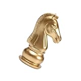 Decorazione retrò e creativa. Le forme dei pezzi degli scacchi d'oro porteranno un punto focale impressionante alla tua casa e all'ufficio. Posizionato nell'angolo, attirerà immediatamente l'attenzione degli ospiti