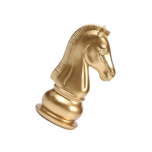Decorazione retrò e creativa. Le forme dei pezzi degli scacchi d'oro porteranno un punto focale impressionante alla tua casa e all'ufficio. Posizionato nell'angolo, attirerà immediatamente l'attenzione degli ospiti