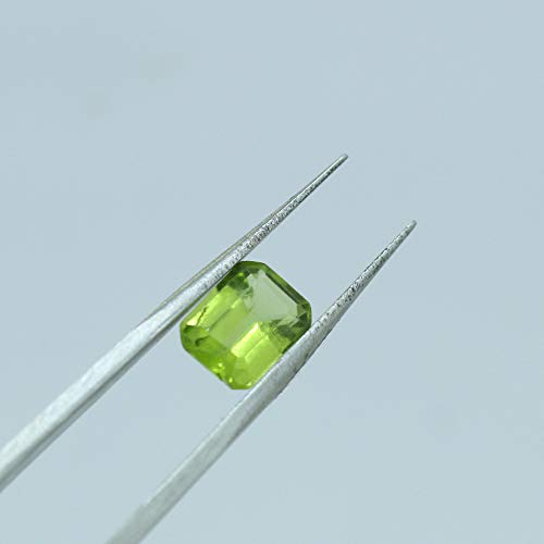 Péridot naturel AAA de forme émeraude pour la création de bijoux d'exception
