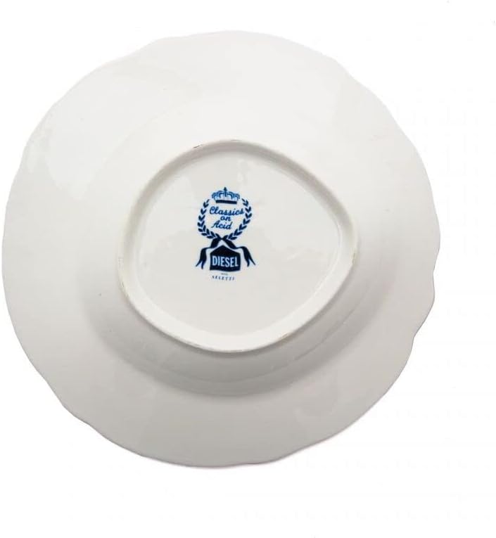 桑田卓郎 湯呑み 2012年 キズあり 桑田卓郎 展 – Tomio Koyama Gallery