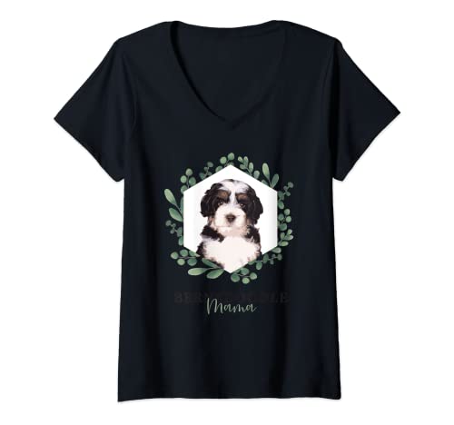 Mujer Diseño de cachorro Bernedoodle Mama Camiseta Cuello V