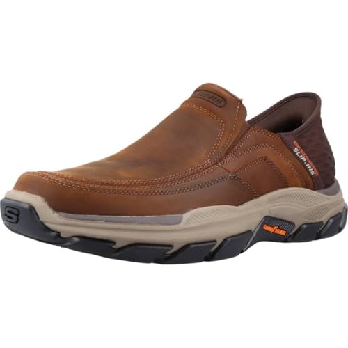 Image of Skechers Men Pull On Loafers