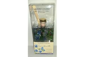Garden Sweet Pea Signature Reed Diffuser: A Fragrant Symphony for Home Ambiance