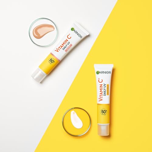 Garnier Vitamin C Tägliches Sonnenfluid, LSF 50+, Schützt und korriegiert Schäden durch die Sonne, Gleicht den Hautton aus, Für Gesicht & Hals, Vegan, Für alle Hauttypen, Daily UV Glow, 40 ml