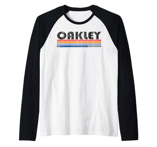 Retro Oakley T-Shirt Vintage 1980er Stil Oakley CA Raglan T-Shirt Schwarz Klein Unisex Erwachsene Retro-Enthusiasten Oakley-Fans Casual Raglanärmel T-Shirt