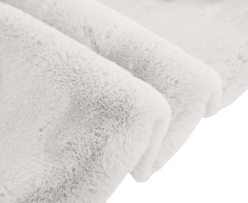 Image of Super Soft Rabbit Fur Silk Wool Carpet Thick and Washable Area Rug for Living Room and Bedroom (White, 6 x 9 Feet)
