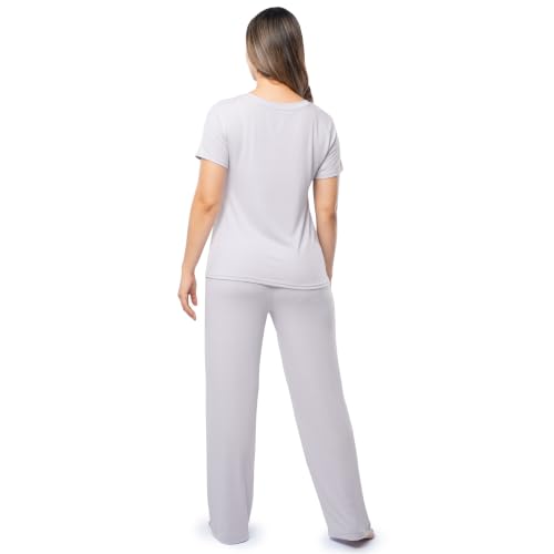 Image of Fruit of the Loom womens Short Sleeve Tee and Pant 2 Piece Sleep Set