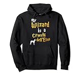 My Wizard is Cirnechi dell Etna Shirt è un successo! Se hai amici proprietari di cani che sono proprietari di Cirnechi dell Etna , questo design della maglietta non ti deluderà. My Wizard is Cirnechi dell Etna t shirt ha lettere mago che hanno dimostrato di portare fortuna.