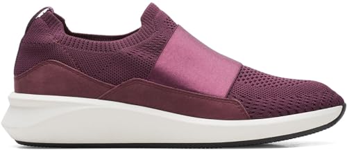 Clarks Women's Un Rio Knit Sneaker2