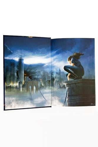 Image of The Wren in the Holly Library (Deluxe Limited Edition): An Enemies-to-Lovers Romantasy in a Post-Monster-War New York City (Oak & Holly Cycle, 1)