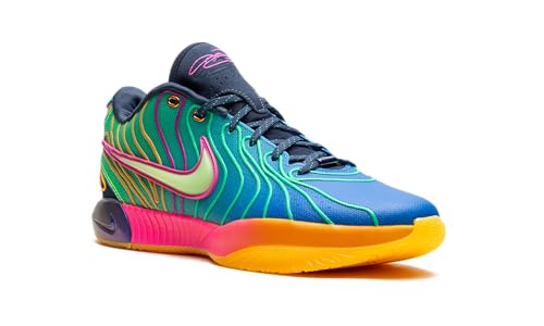 Image of Nike Men's Lebron XXI Shoes