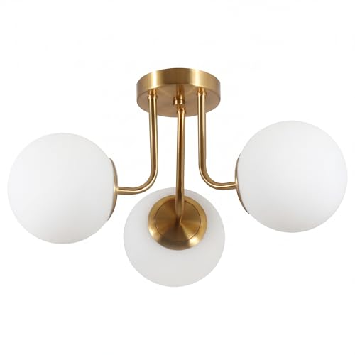 Plafonnier 3 lumières or brossé pour sublimer l'ambiance de votre chambre