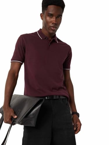 Image of Max Men's Polycotton Half Sleeves Regular Fit Solid Polo T-Shirt