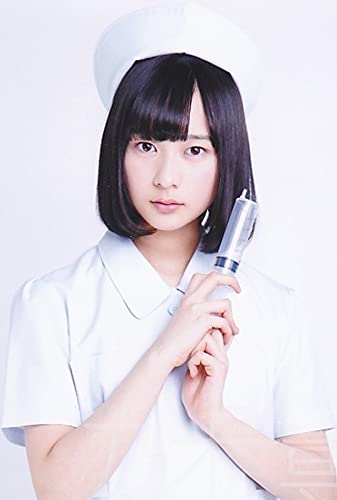 Amazon.co.jp: 鈴木絢音32枚生写真 グラビア : おもちゃ