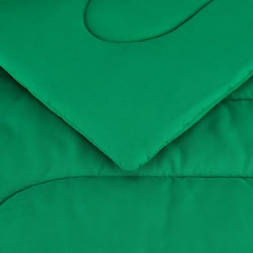 Image of Amazon Basics 5-Piece Soft Microfiber Kid's Bed-in-a-Bag Bedding Set, Twin, Green, Solid